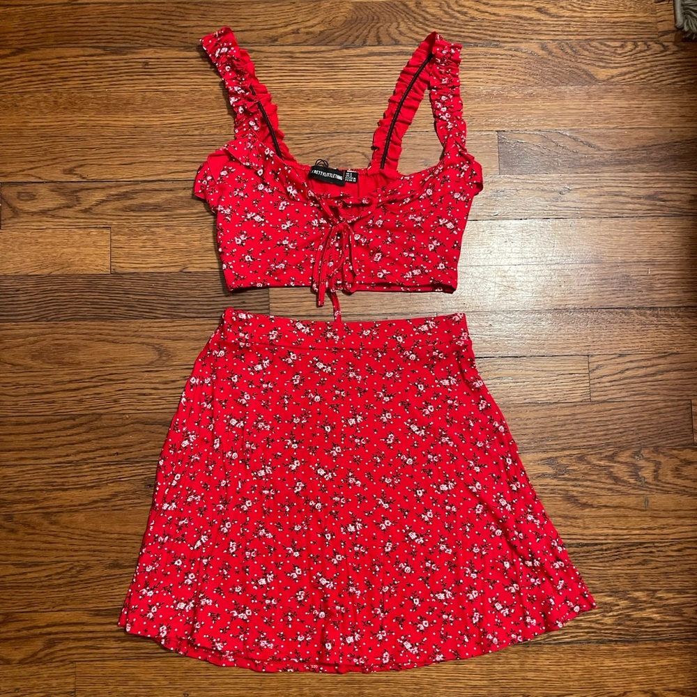 Two piece skirt set